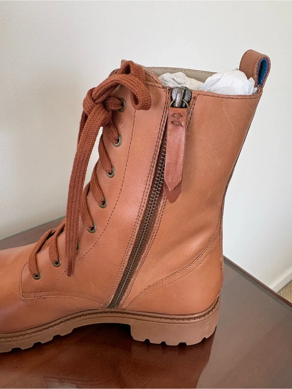 Boden boots NWOB size 41 (9.5) lace up boots lug sole, brown leather